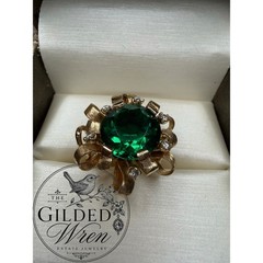 Vintage 14K Gold Hollywood Regency Ribbon Ring | Simulated Emerald 9.28g Sz 6.5
