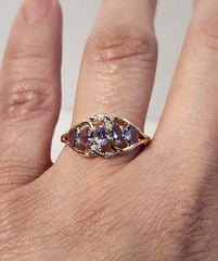 14K Yellow Gold Natural Tanzanite & Diamond Stone Ring Signed