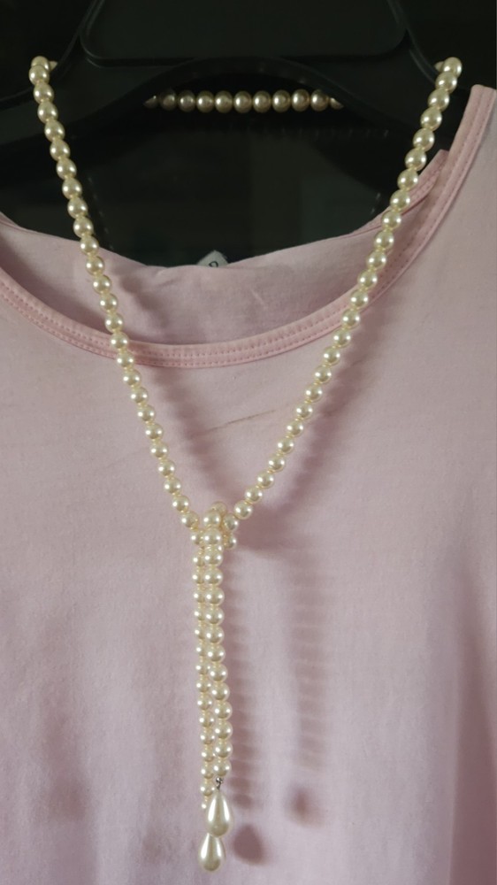 15″ Faux Stringed Oval shaped Pearl Necklace Pear Drop Ends