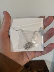 The Vintage Pearl Ski Skier Skiing Necklace Chain New In Package
