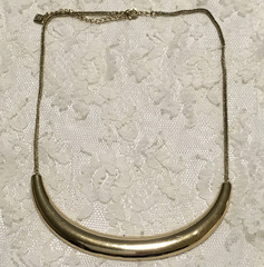 Vintage Banana Republic Chain Necklace Gold Tone Curved Bar Statement Mod