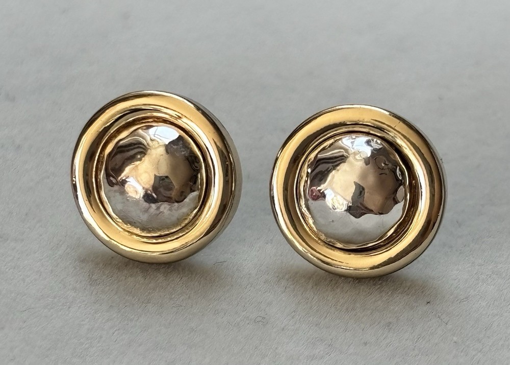Vintage Gold Silver Tone Round Stud Earrings 12.3mm In Diameter Great Condition