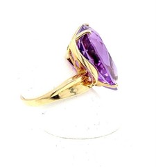 Vintage Late Mid-Century Modern Amethyst 14K Yellow Gold Sz 8 Cocktail Ring