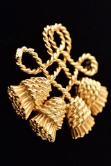 Vintage Gold Knotted Rope Tassel Brooch Pin Celtic Statement Chunky 1980s BinBP