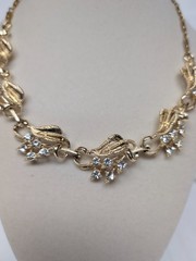 Vintage Costume Necklace Rhinestones Gold Tone Pristine Condition Coro-like