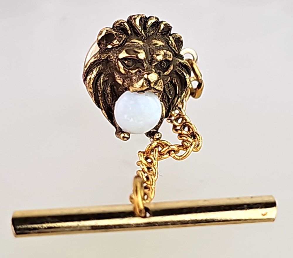 Vintage Signed Swank Gold Tone Lion with Faux Opal in Mouth Tie Lapel Pin .50 in