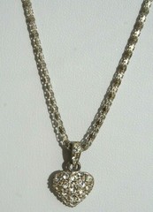 vtg Pave Crystal Necklace Heart Rhinestone Pendant Silver Tone Chain 18″