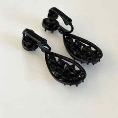 Vintage Jet Black Rhinestone Ladies Clip On Dangle Drop Earrings