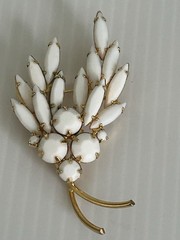 Vintage Juliana? Open Back Navettes Set In Goldtone -#470