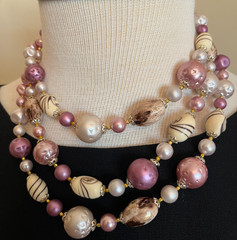 Vintage 1950s Pink Cream Swirl Beaded Triple Strand Necklace Signed Japan Retro