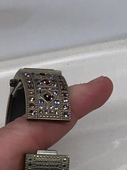 VNTG Heidi Daus “Double Trouble” Swarovski Crystal Bangle Watch – Pristine NWOT