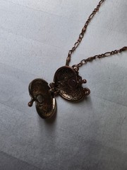 VCLM Copper Tone Heart Locket Necklace Crystal Pendant Vintage Style Ornate