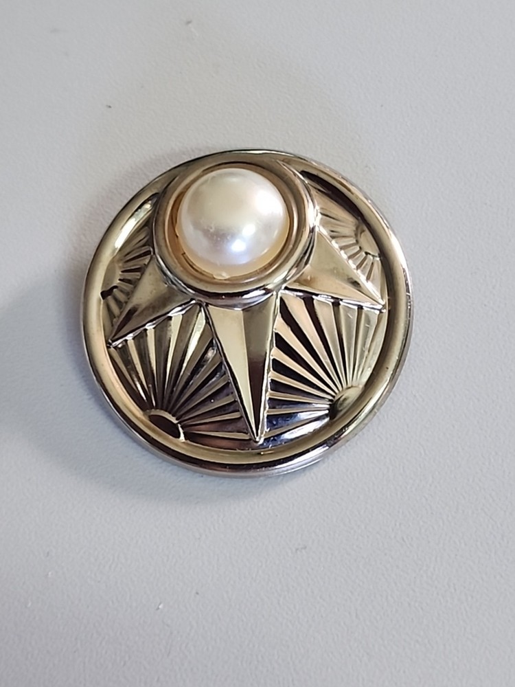 Vintage Silvertone Metal Dress Scarf Clip Slide Jewelry 1.5 in. w/ Faux Pearl C4