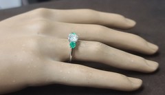 14K White Gold Engagement Ring 1.62CT.Natural Round Cut Diamond Green Emerald