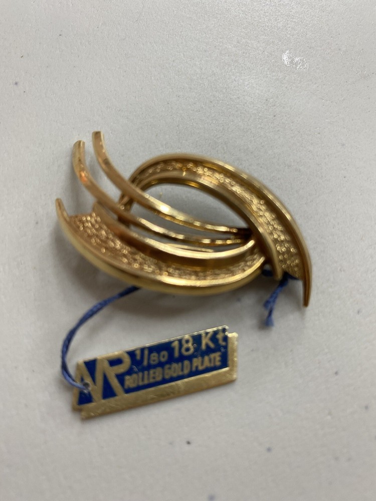 S72 Vintage brooch West Germany, 19k gold plated, new, with tag