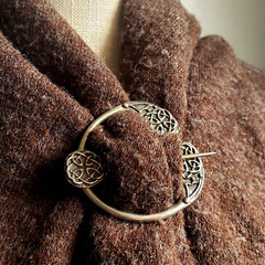 RDC 88 Vintage Penannular Sterling Silver CELTIC Brooch Shawl Kilt Cloak Pin 925