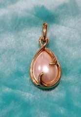 Lady Remington (LR) Pearl Enhancer Pendant Gold Tone Large Vintage
