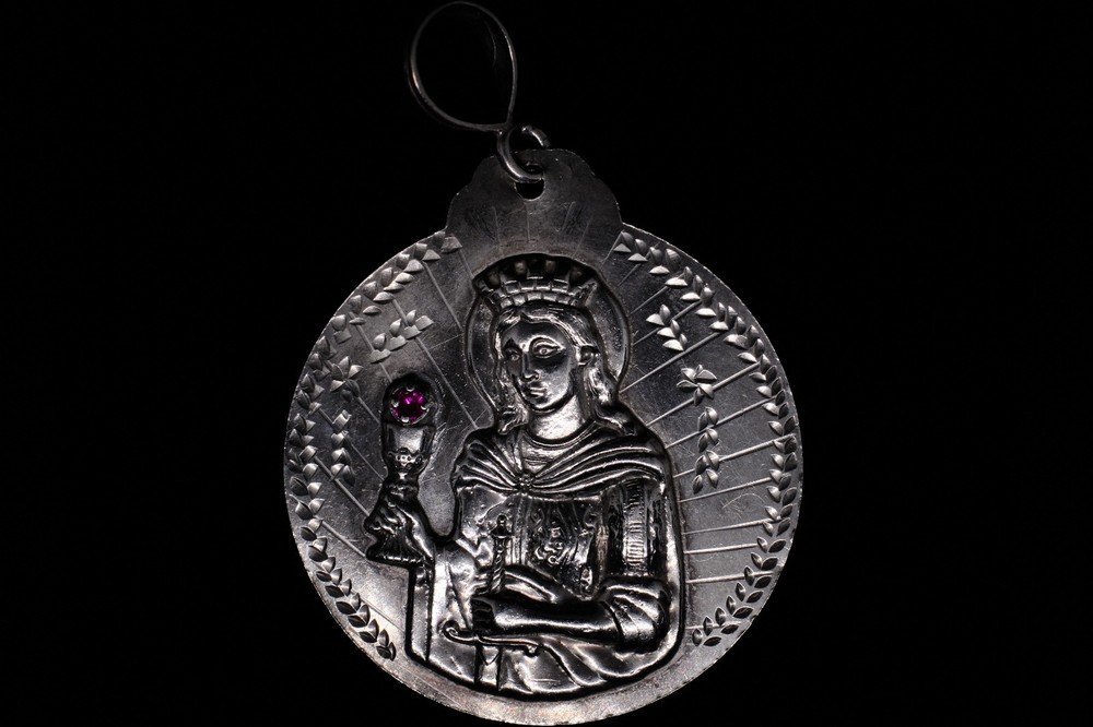 Vintage Sterling Silver St Barbara Pendant Ruby Gem 1 oz 30g Religious Medallion
