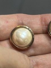 38. Christian Dior Gold tone White Creamy Faux Pearl Stud Earrings 17mm, 9.7g