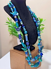 Vintage 2 string 25″ Necklace-Wood carved w/glass/plastic/stone beads Slvr Clasp