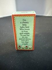 Vintage Avon Bobbin Robin Collectible Pin Pal – New Never Worn Full