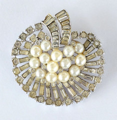 Vintage Jomaz Brooch Joseph Mazer Clear Rhinestone Pearl Pave Pin Unsigned