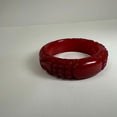Large Vintage Carved Cherry Red Bakelite Bangle Bracelet