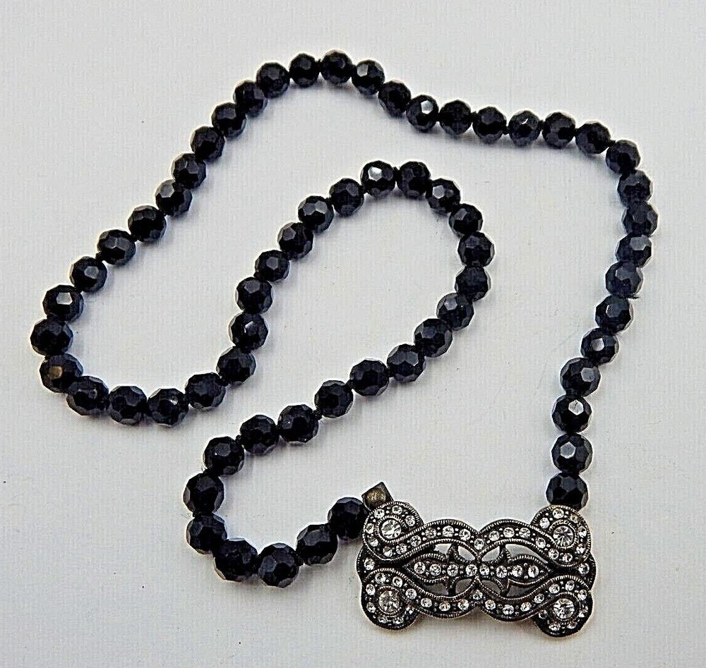 Estate LaVintage Black Faceted Glass Beaded Collar Length Necklace Ornate Clasp