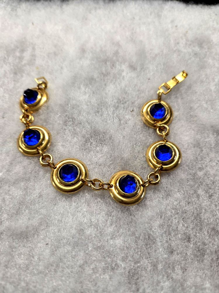 Vtg gold tone rib disc blue faucet rhinestone cab Bracelet