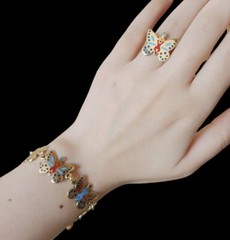 Free size copper bracelet and ring in the shape of a handmade butterfly Beautifu