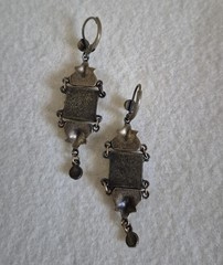 Vintage Square Iridescent Crystals Antique Tone Dangle Chandelier Earrings