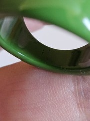 Vintage Retro Style Green Lucite Plastic Some Ring Size 9