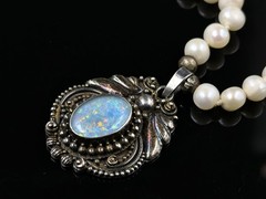 Vintage Cultured Pearl Necklace 925 Silver Natural Opal Pendant Marcasite Clasp
