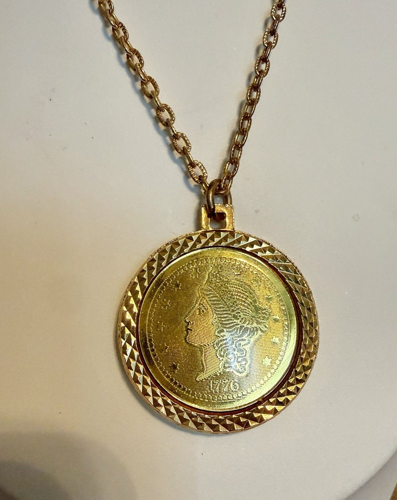 Vtg. 1776 Double Sided Gold Tone Coin Pendant Necklace, 23″