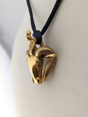 Vintage 1976 MMA Metropolitan Museum of Art Egyptian Revival Rams Head Pendant