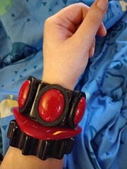 Vintage Chunky Black & Red Plastic Cuff Bracelet Oval Shape Unisex Adults