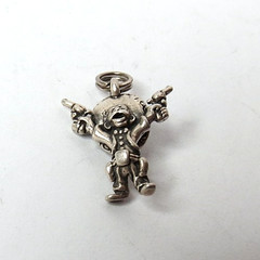 VTG 925 STERLING SILVER 3D MEXICAN PONCHO VILLA GUNMAN CHARM PENDANT 21MM HIGHT