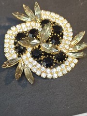 Vintage Rhinestone Brooch Prong Set Gray Black Clear Gold tone Stunning Sparkle