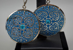 Silver Tone Pierced Wire Hook Earrings Large Round Blue Medallion 1.75″ Across