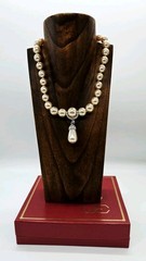 KJL Treasures of the Duchess Faux Pearl Necklace Crystal Drop Box Vintage 18 in