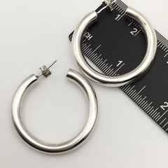 Vintage Sterling Silver 5mm 1.25” Classic Hoop Earrings Marked 925 8.8g #20