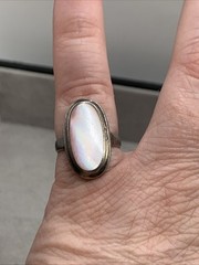 Vintage Avon Sterling Silver Pink Mother of Pearl Oval Ring Size 6.25