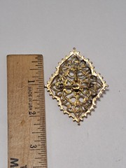 VTG Gerrys Filigree Quatrefoil Type Pin Brooch Gold And White