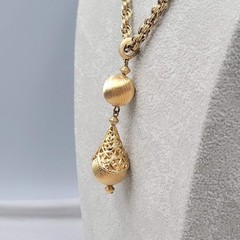 Vintage Monet Filigree Pendant Necklace Brushed Gold Plated Rope Chain 26″