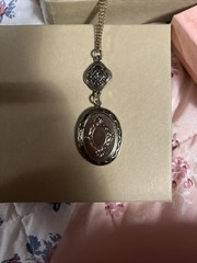 Victorian Revival Locket Pendant Necklace Silver Tone Oval 18″ Chain Engraved