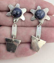 Vtg Anne Forbes Sterling Silver Sodalite Articulated Abstract Flower Earrings