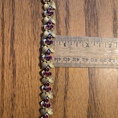 Vtg Red Rhinestone Holly Choker Necklace 15.5 in Gold Tone Adj Christmas Holiday