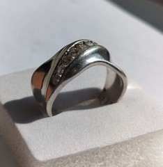 Vintage Hallmarked Twisted Silver Ring w/ 8x Cubic Zirconia Gemtones P (17.75mm)