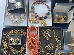 Vintage Jewelry Lot All Avon Barrera KJL Simpson 33 Pc Statement Necklace Runway