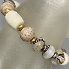 Beaded Stretch Bracelet Acrylic Glass Brown Cream Marble Bohemian Classic 7″